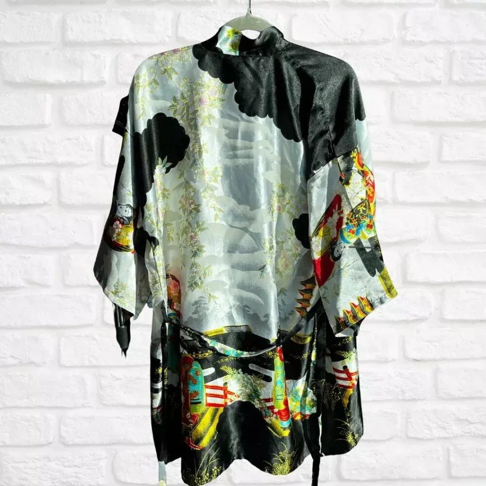 Asian Kimono Robe - Floral‎ Geisha Print, Knee Length, One Size Fits Most